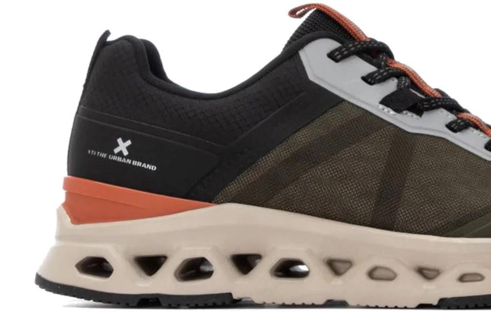 Zapatillas deportivas XTI 144565 en color caqui