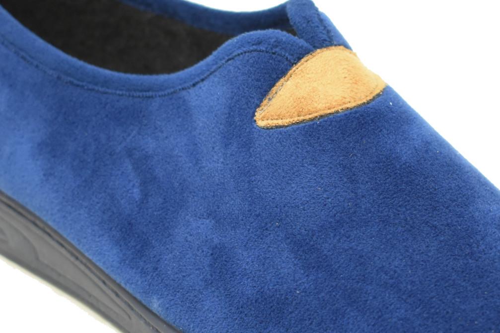 Zapatillas de casa cerradas Calusa 875 en azul