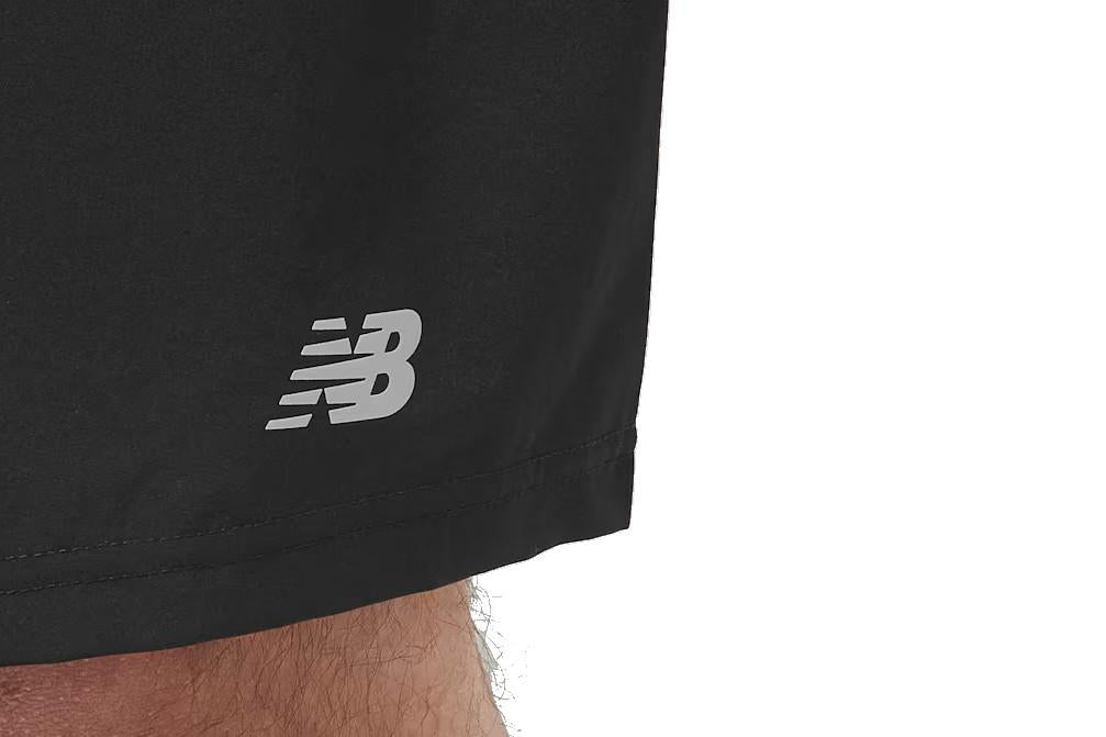 Calzonas New Balance Sport Essential Short 7" en negro