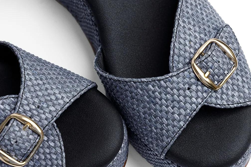 Sandalias de cuña baja Popa Muriel en rafia negro