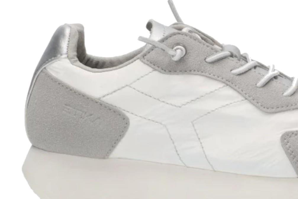 Zapatillas deportivas Etika ISLANTILLA 50001 en plata para mujer