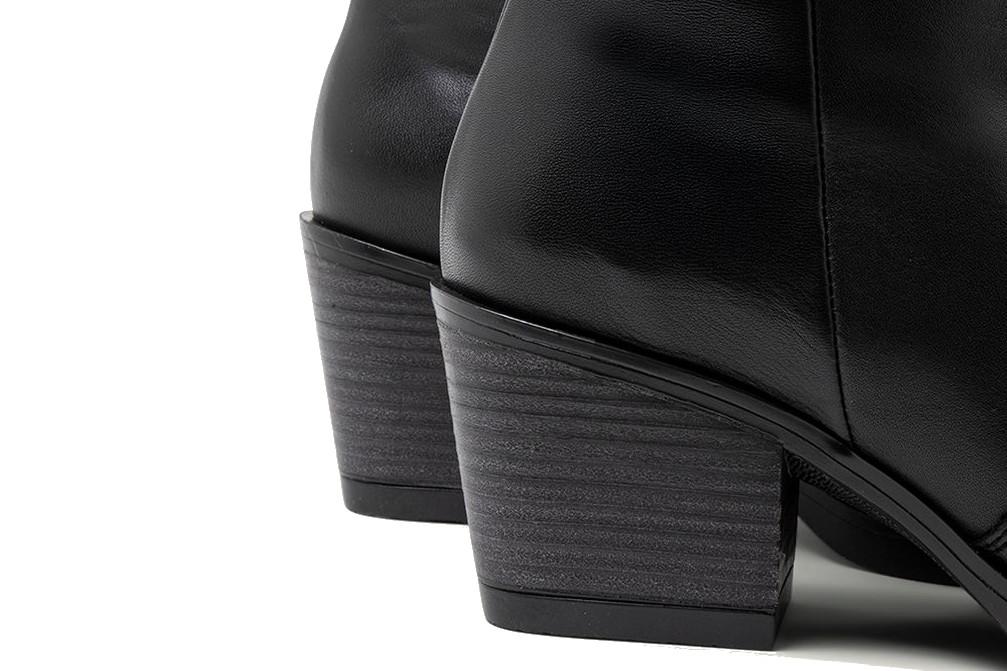 Botas altas cowboy Porronet Flora 4755-001 en negro