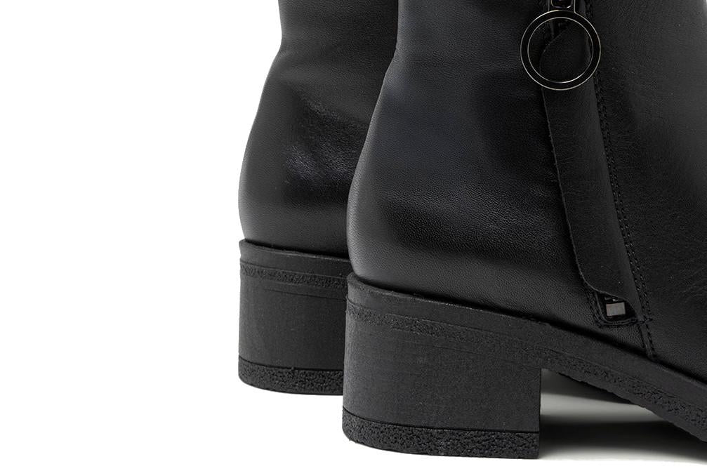 Botines cómodos Porronet DELIA 4732-001 en negro