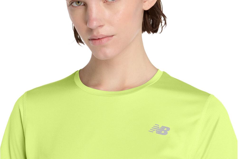 Camiseta deportiva WT41222 New Balance Sports Essentials en verde