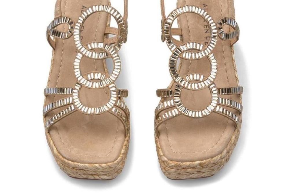 Sandalias con cuña Alma en pena V2551454 en beige