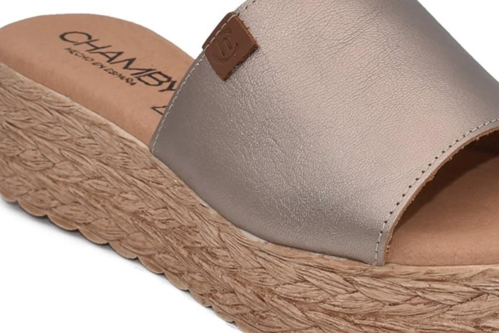 Zuecos con plataforma Chamby 322 en platino para mujer