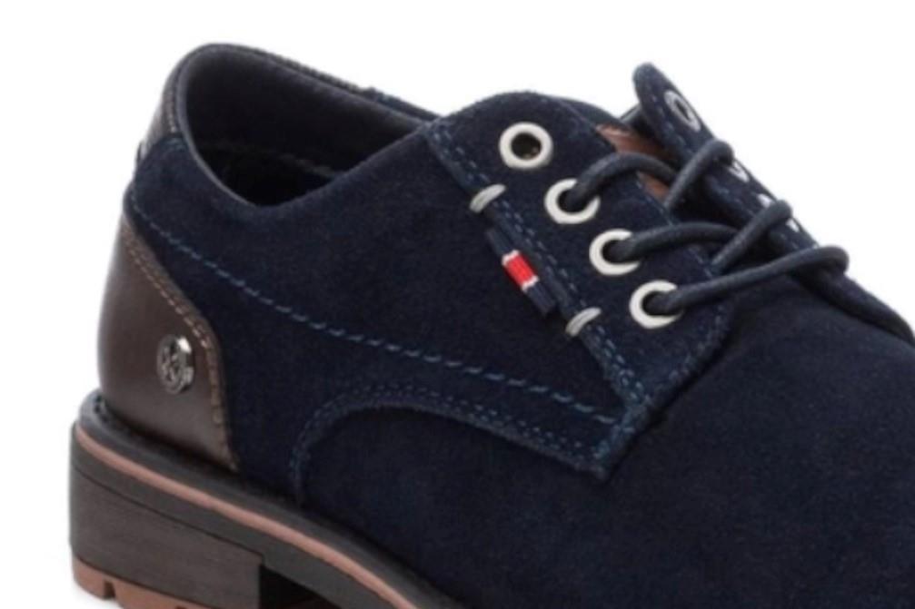 Zapato con cordones XTI 143218 en marino para hombre