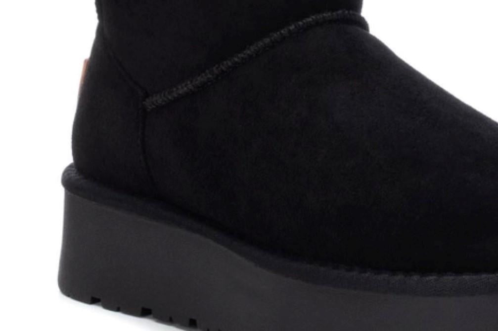 Botin Xti 142197 en negro para mujer