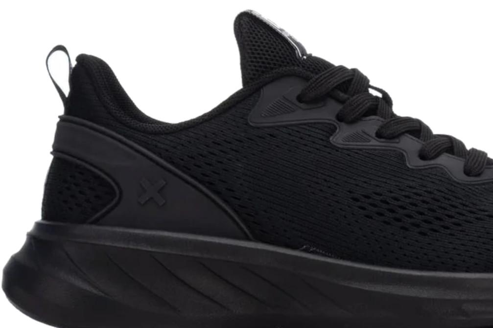 Zapatilla de mujer plana XTI 14505404 textil vegana cómoda suela antideslizante