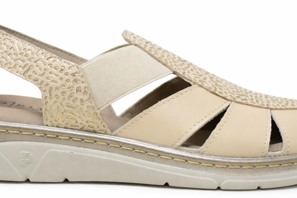 Sandalias cangrejeras 11003 de color beige para mujer