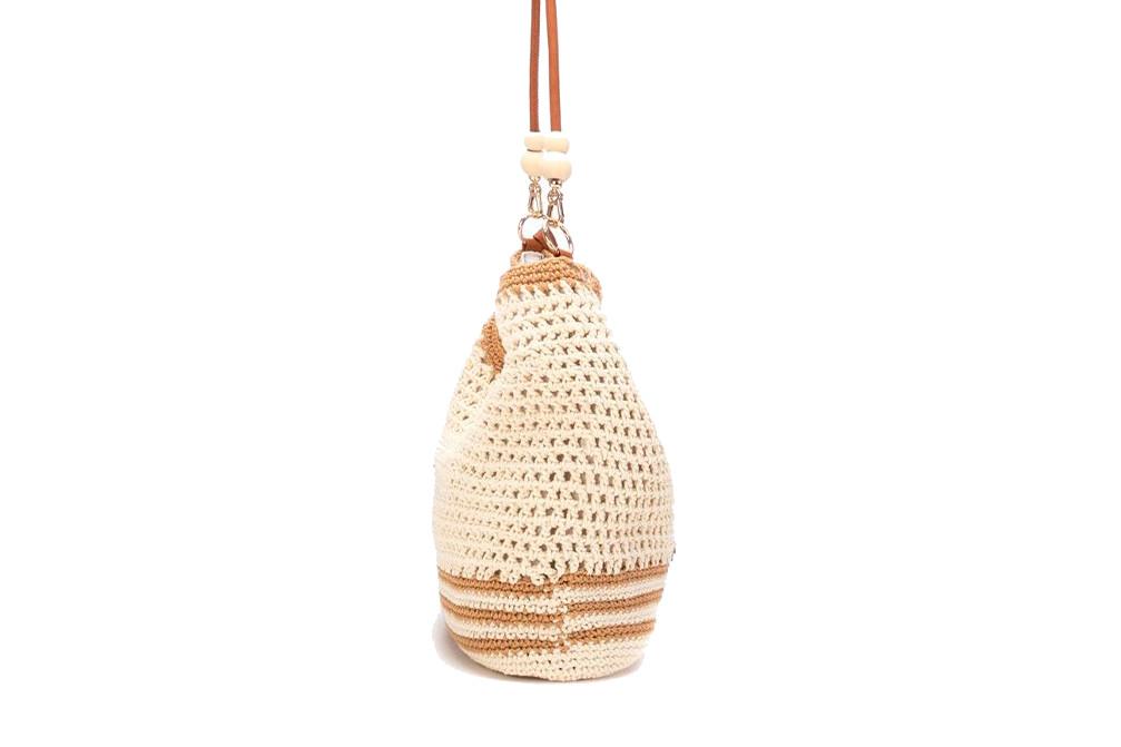 Bolso de hombro tipo shopper para mujer XTI 184612 Camel Rafia – Diseño Diario Elegante con Cremallera