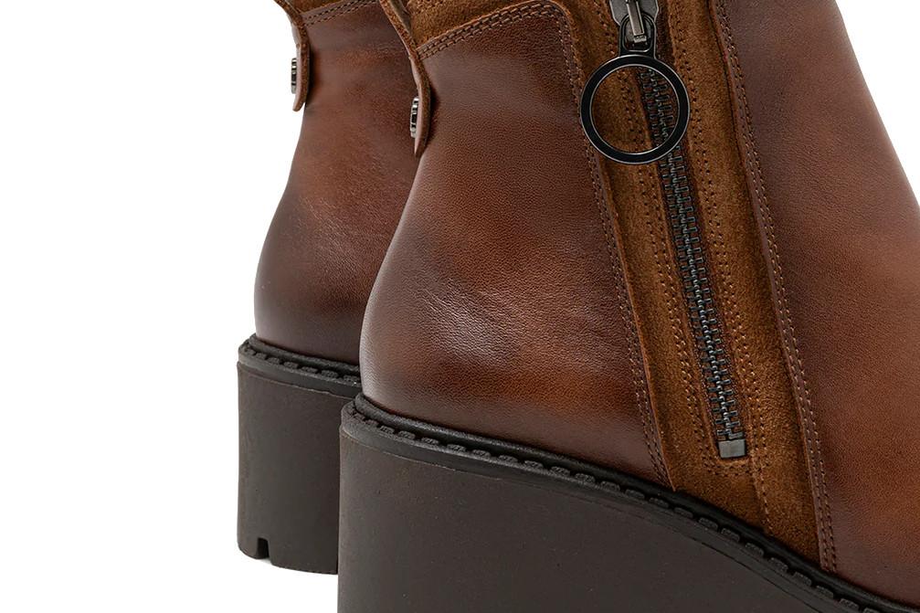 Botines con cuña Porronet Elsa 4744-020 en cuero