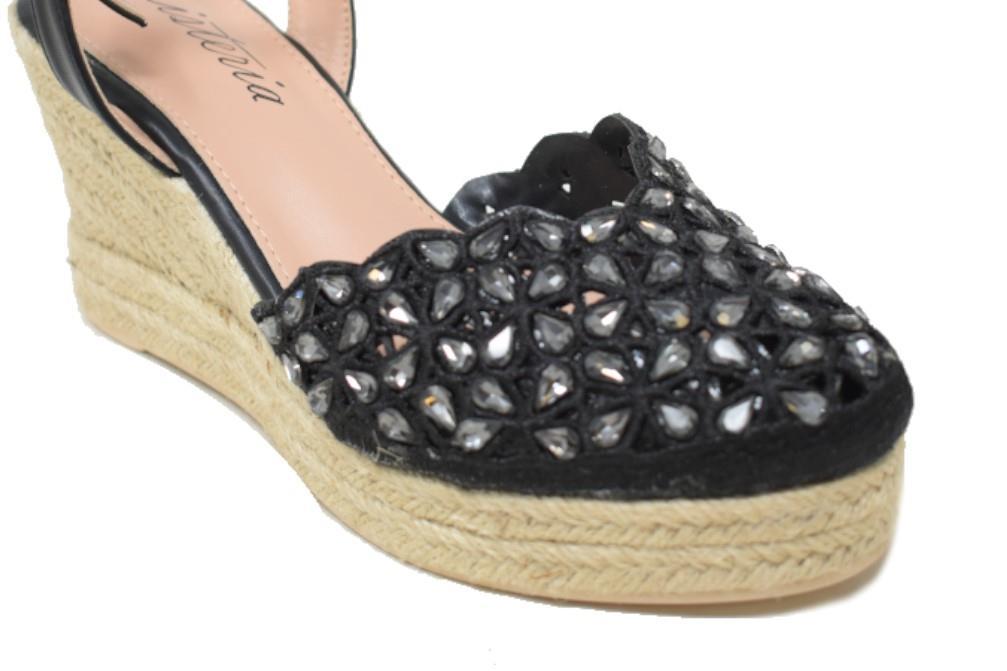 Alpargatas con cuña Isteria 25000 en negro para mujer