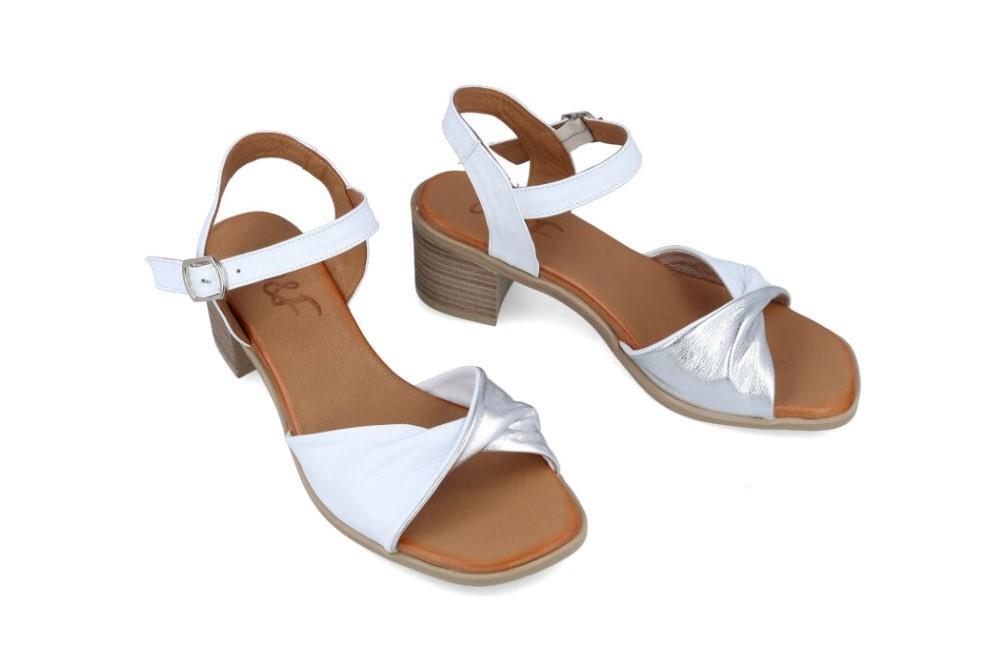Sandalias de tacón Walk & Fly 21-501 en blanco para mujer