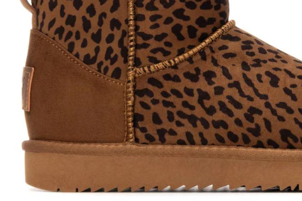 Botines snow XTI 144444 con estampado de leopardo
