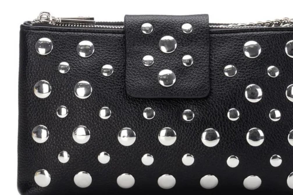 Bolso Bandolera Mujer XTI 184569 en color negro
