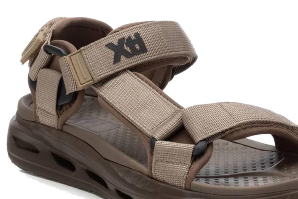 Sandalias deportivas XTI 144105 taupe para hombre | Sandalias cómodas y ligeras para verano