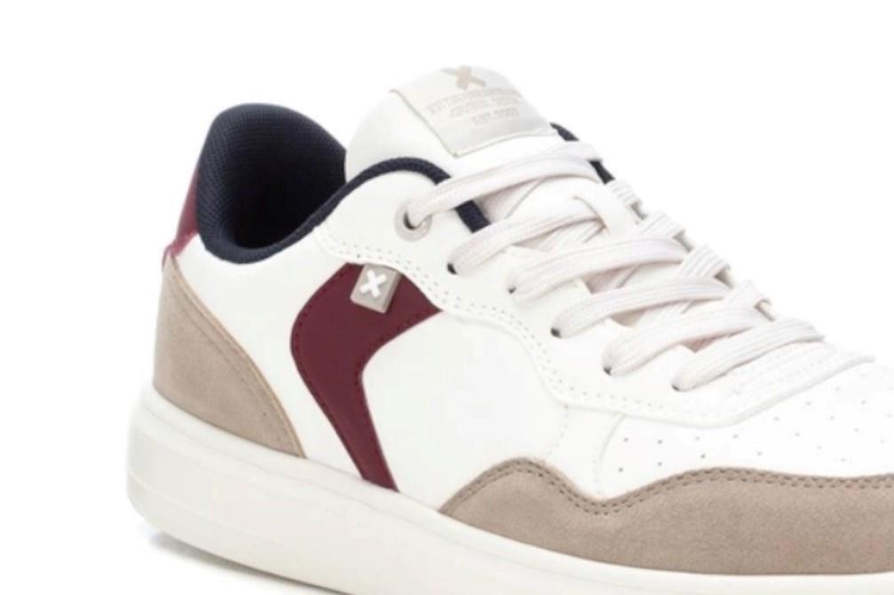 Zapatillas deportivas Xti 143330 en burdeos para hombre