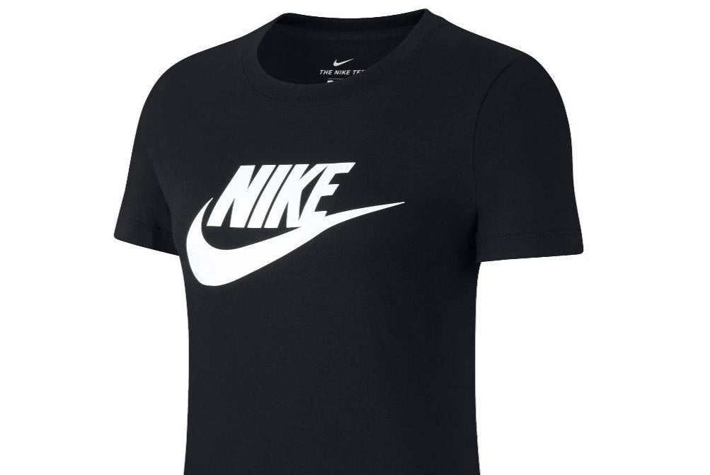 Camiseta Nike Sportswear Essential