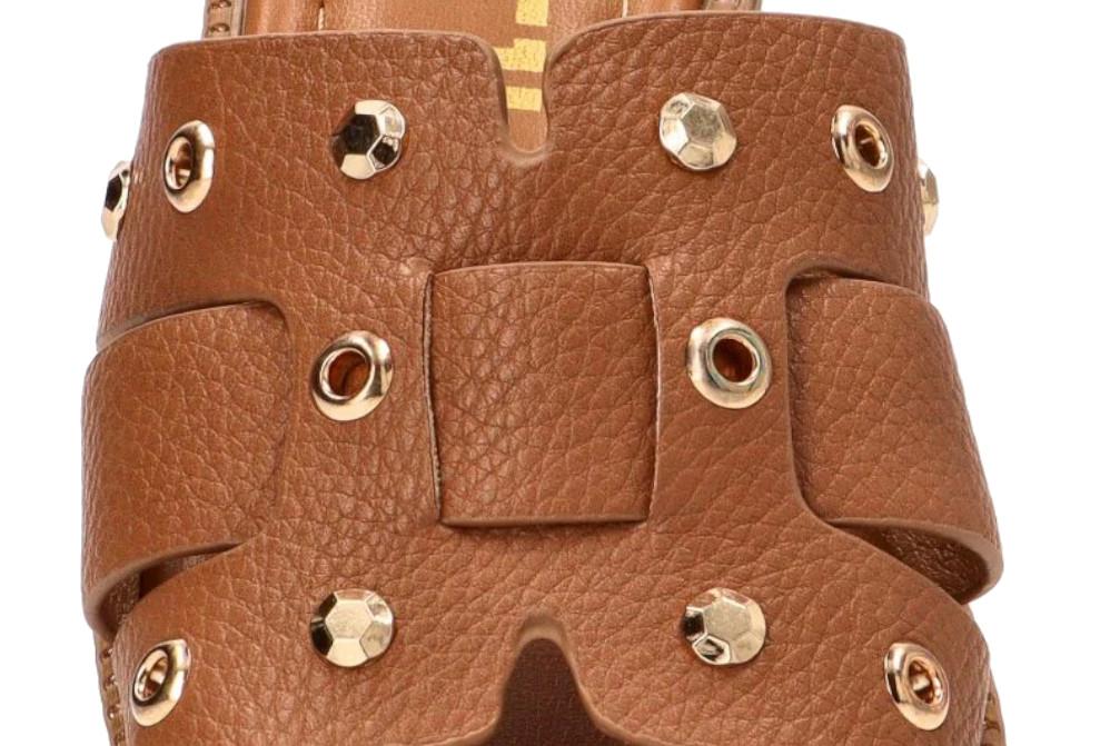 Sandalias planas de Pala ETIKA Anacapri 10162 Camel para Mujer con Tachuelas