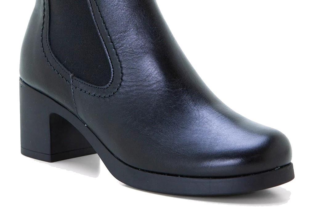 Botines de tacón Pitillos 30107 en negro
