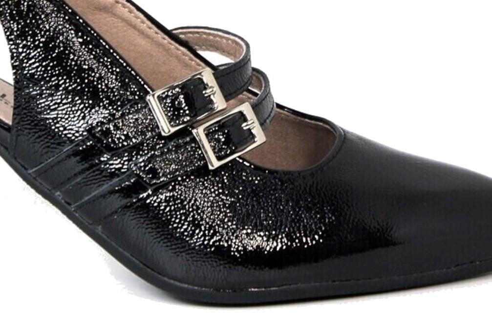 Zapatos de tacón Pitillos 10527 en negro para mujer