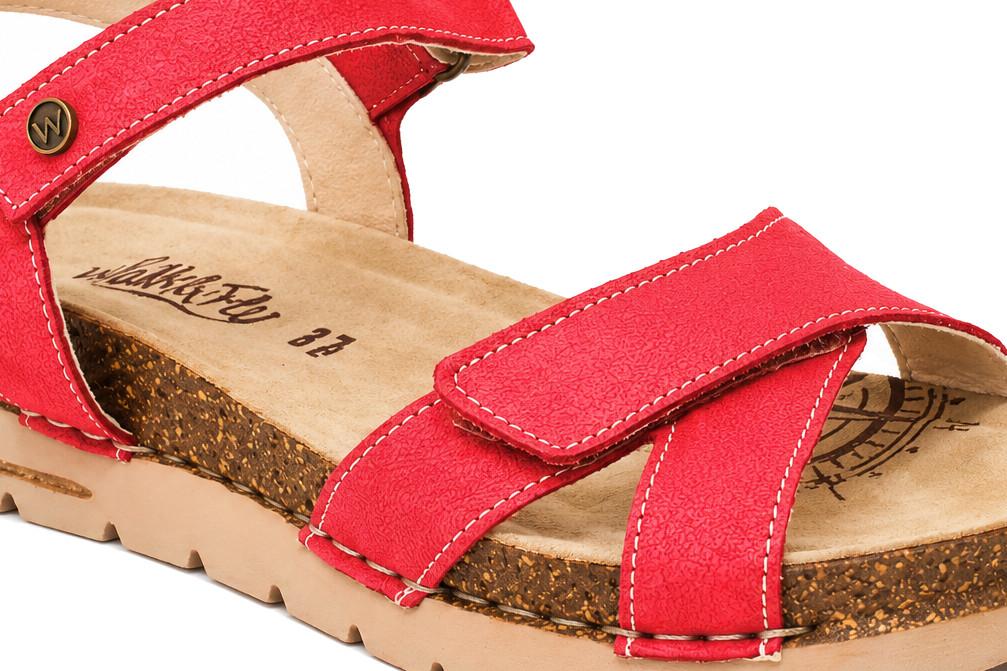 Sandalia bio Walk & Fly 50890 en color rojo de piel para mujer