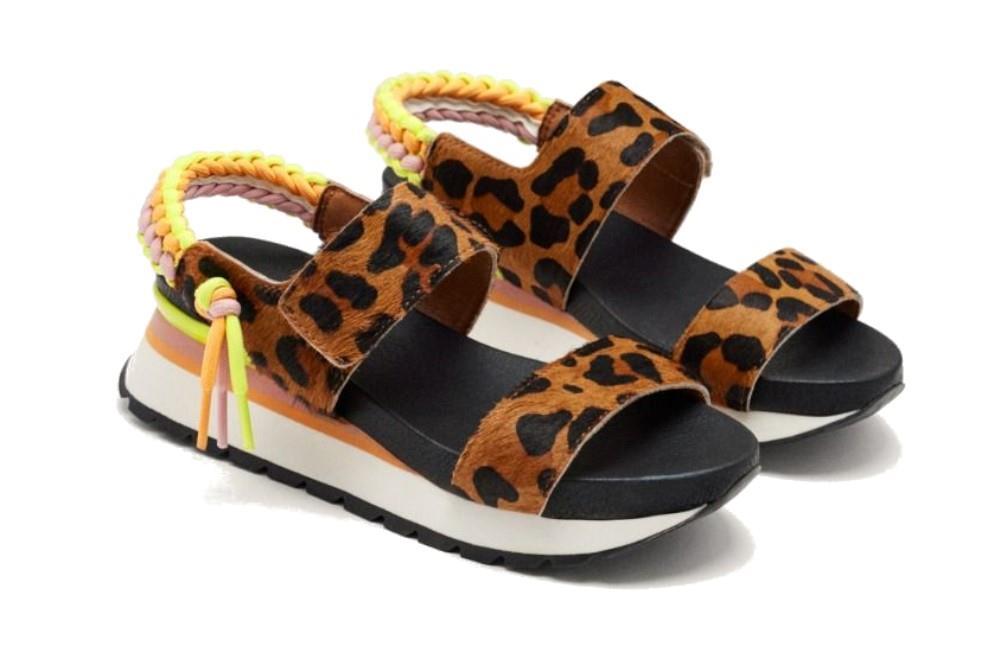 Sandalias deportivas Gioseppo LEVERETT 74954 en leopardo