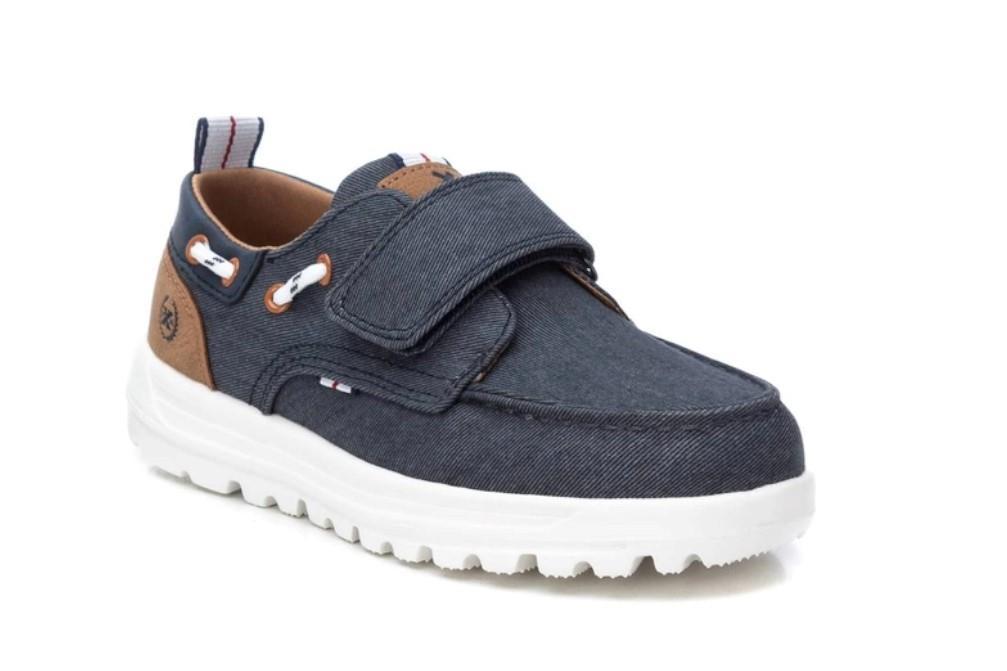 Zapato náutico de veclro XTI 150734 para niño azul marino