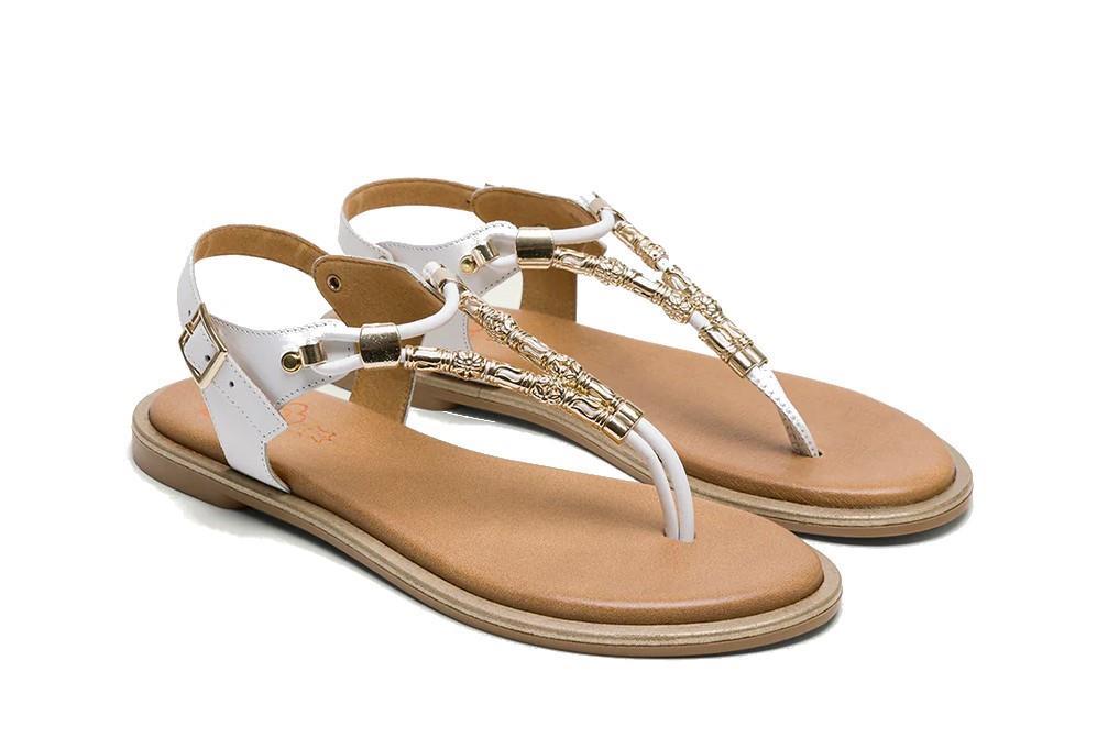 Sandalias planas de dedo Estela 3112 en blanco