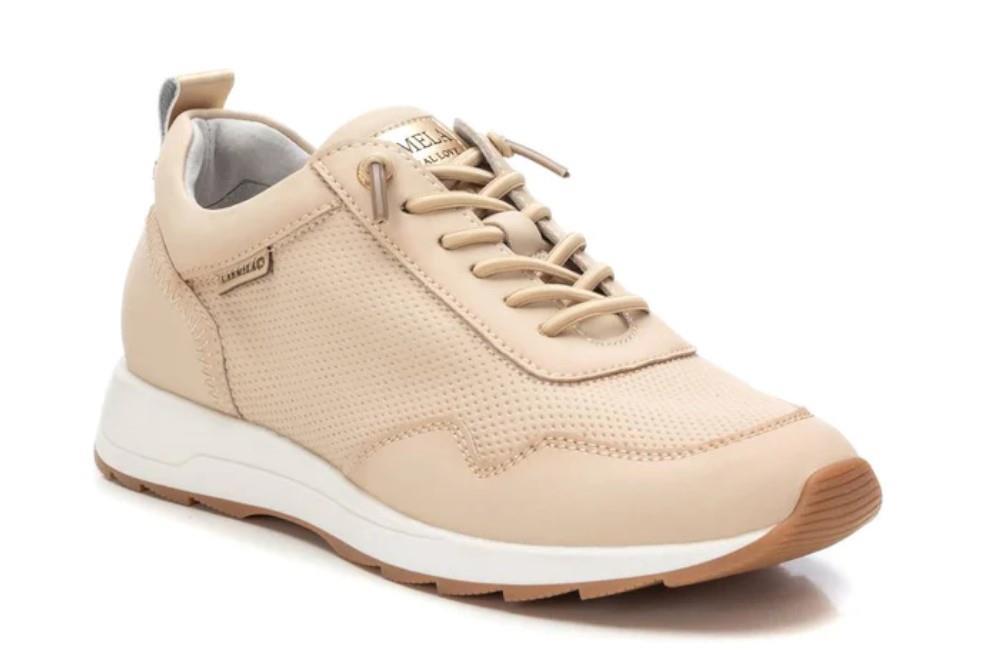Zapatillas deportivas Carmela 162152 en beige para mujer