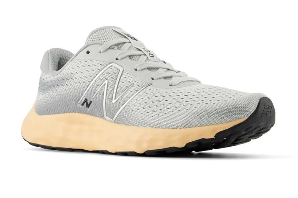 Zapatillas New Balance 520v8 gris para mujer