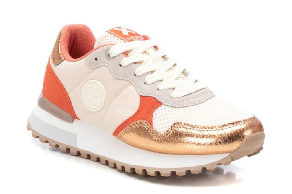 Zapatillas deportivas XTI 144062 en beige para mujer