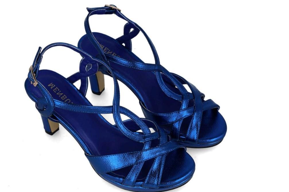 Sandalias de tacón Menbur ABUNDANTIA 24264 en azul marino para mujer