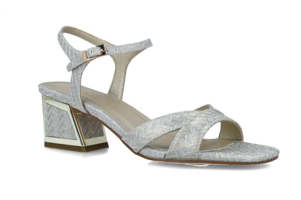 Sandalia Menbur MITHRAS 24751 en color oro para mujer