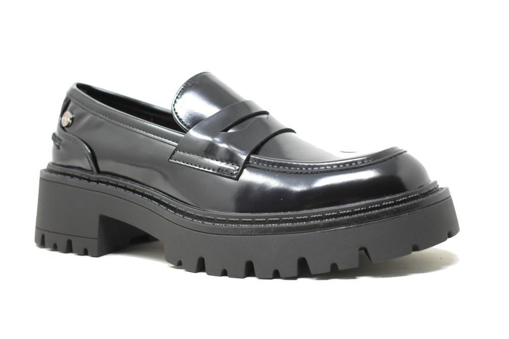Mocasines XTI 143437 en negro para mujer