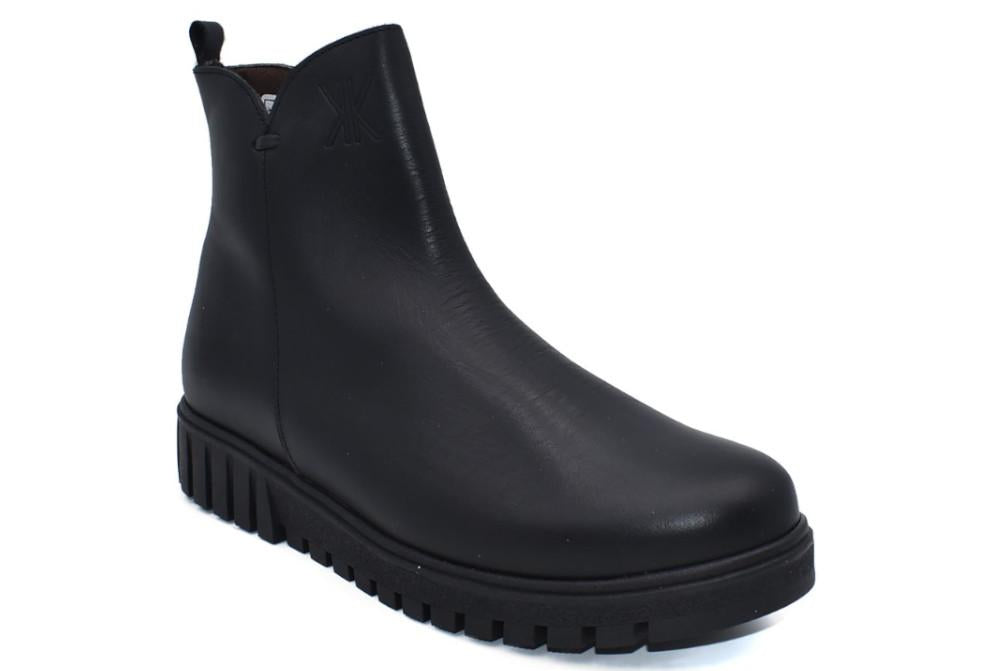 Botines cómodos Cokketa 8300 en negro