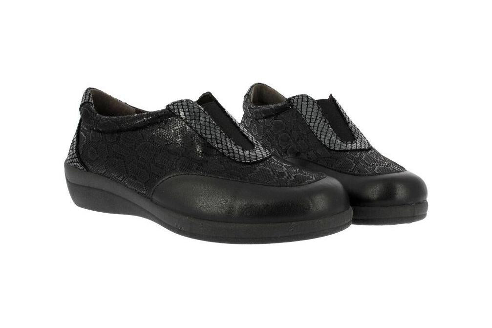 Zapatos cómodos Doctor Cutillas 43533 de color negro