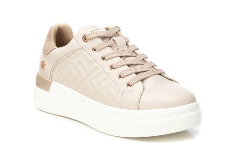 Zapatilla deportiva Xti 142954 en beige para mujer