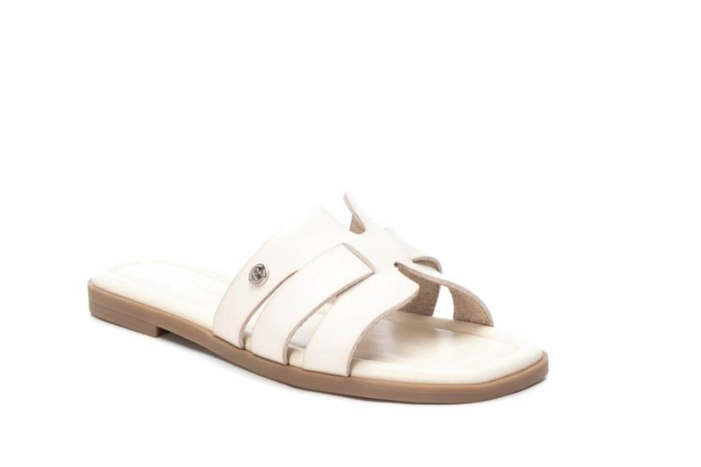 Sandalias planas XTI 142891 en negro para mujer