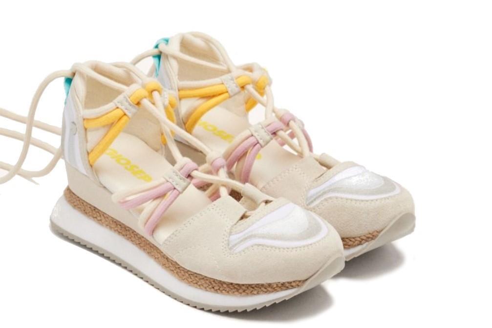 Sandalias deportivas Gioseppo BRIDPORT 74289 en blanco para mujer