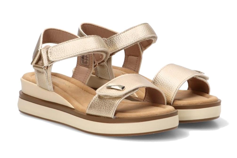 Sandalia deportiva Etika by ARMONY 40022 en oro para mujer | Cuña Media con Cierre Ajustable