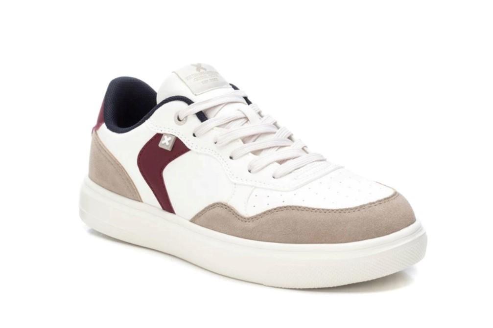 Zapatillas deportivas Xti 143330 en burdeos para hombre