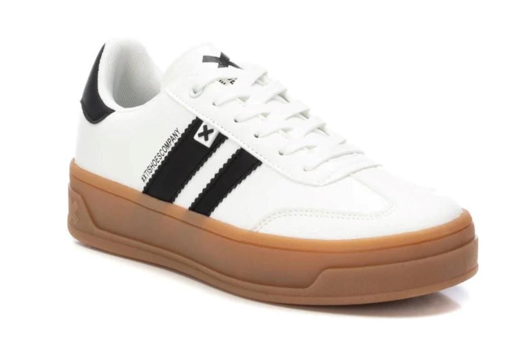Zapatillas deportivas XTI 143645 en oro para mujer