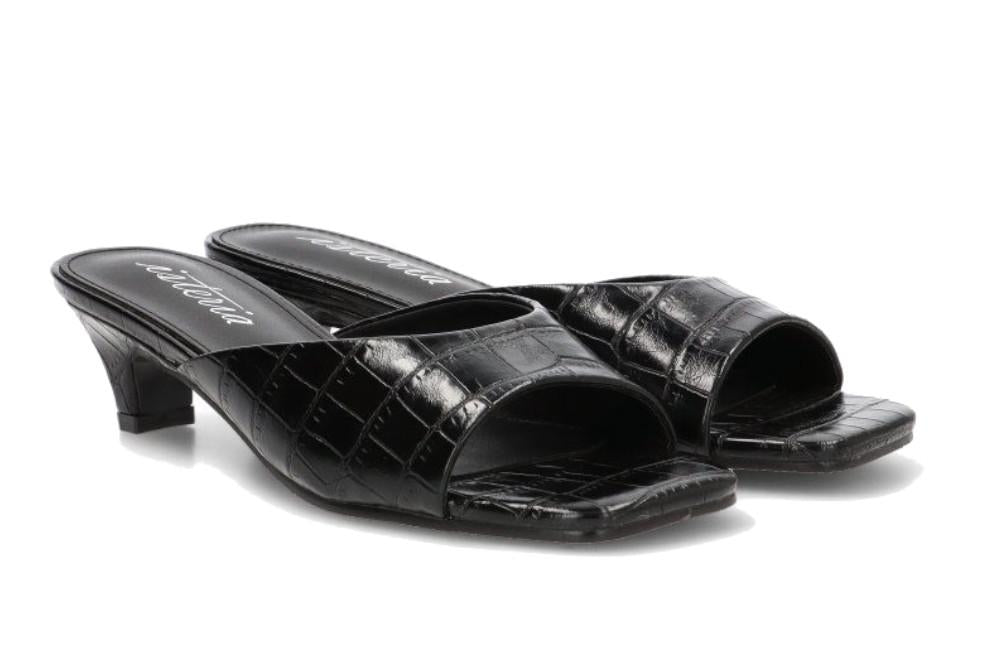 Sandalia mule ISTERIA 1099 Negro para mujer de tacón bajo