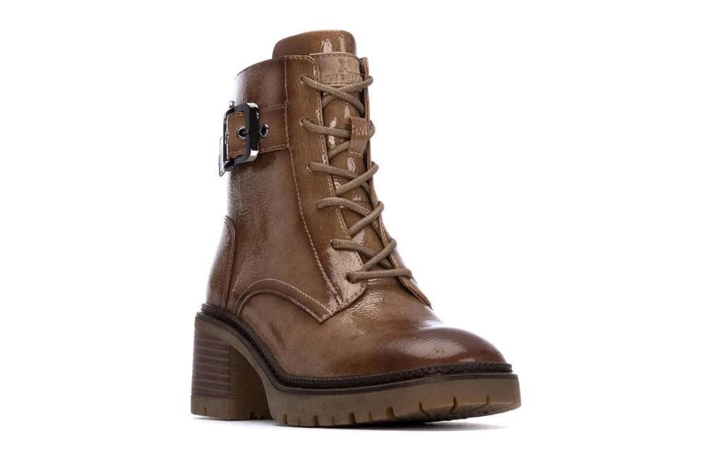 Botines de cordones con tacón XTI 144275 en beige
