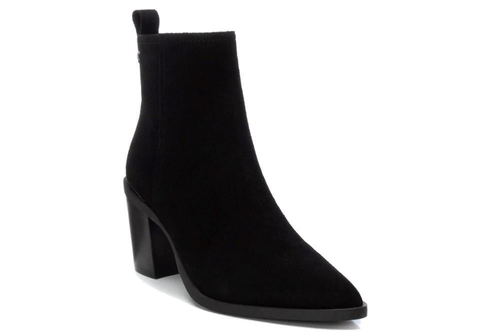 Botines con tacón Carmela 161895 en negro para mujer