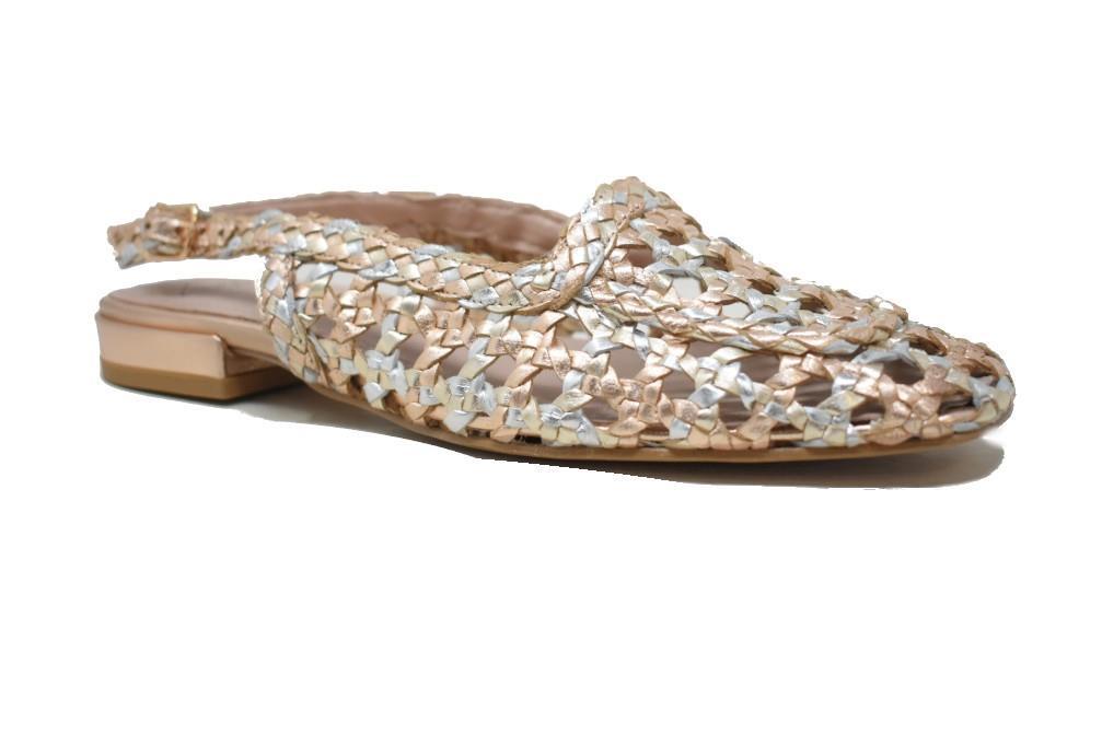 Zapatos destalonados Top 3 Shoes SF25413 en champán para mujer
