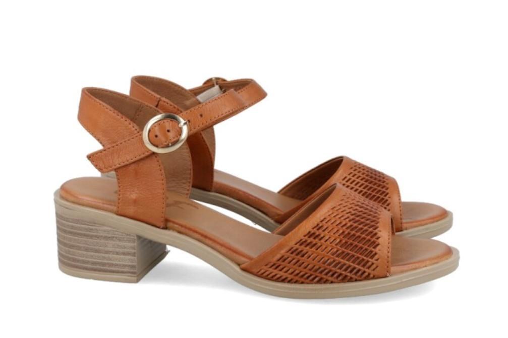 Sandalias de tacón Walk & Fly E21-221-WF en cuero para mujer