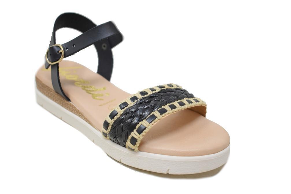 Sandalias planas Fiordi 153 en negro para mujer